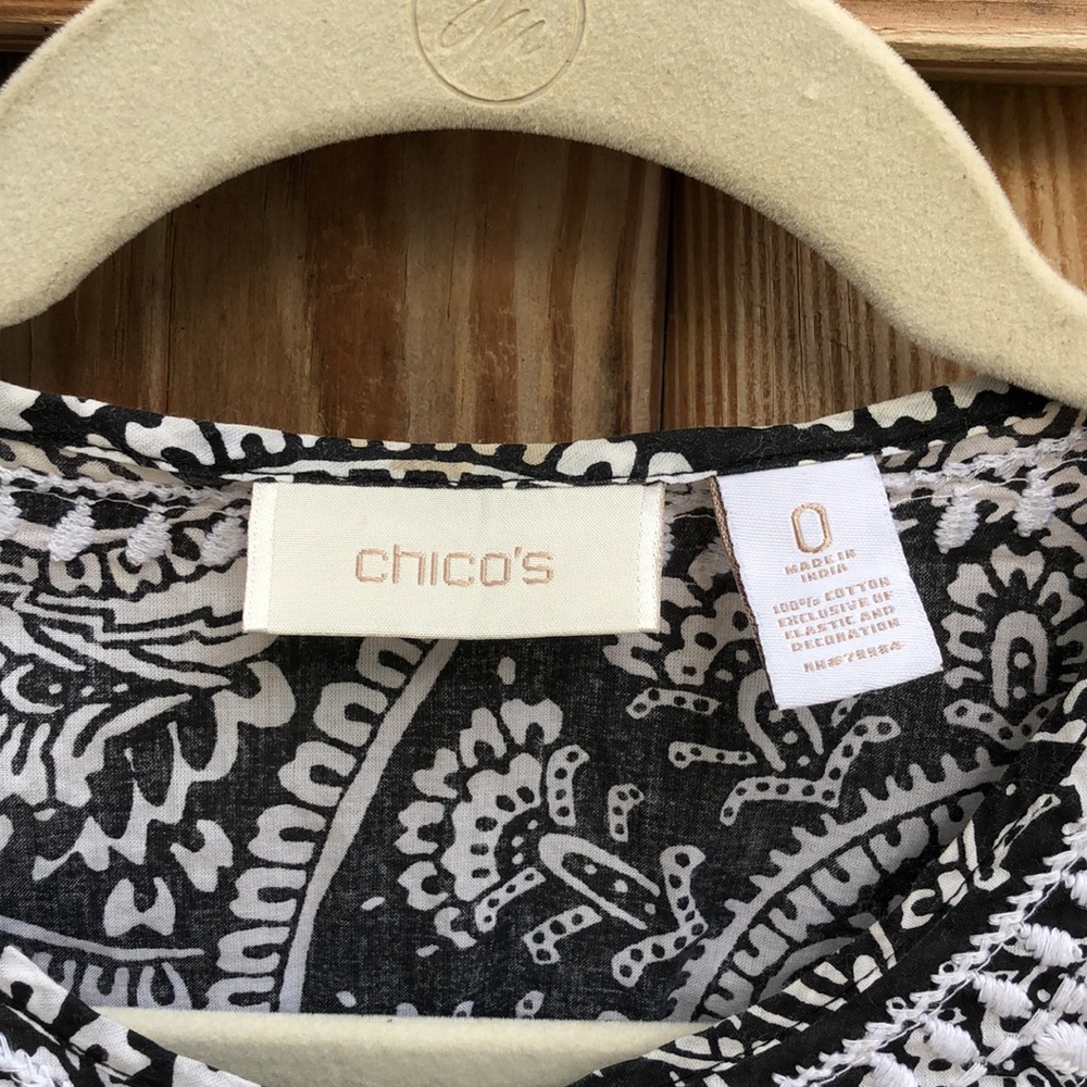 CHICO’S 100% Cotton Embroidered Blouse w/Elastic Waist - Picture 4 of 9